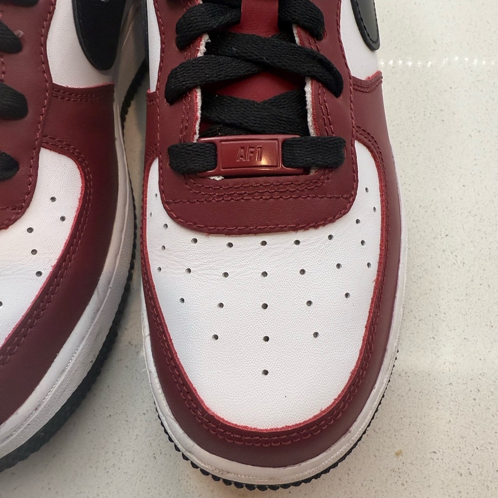 Nike Air Force 1 Sneakers - Picture 4 of 11